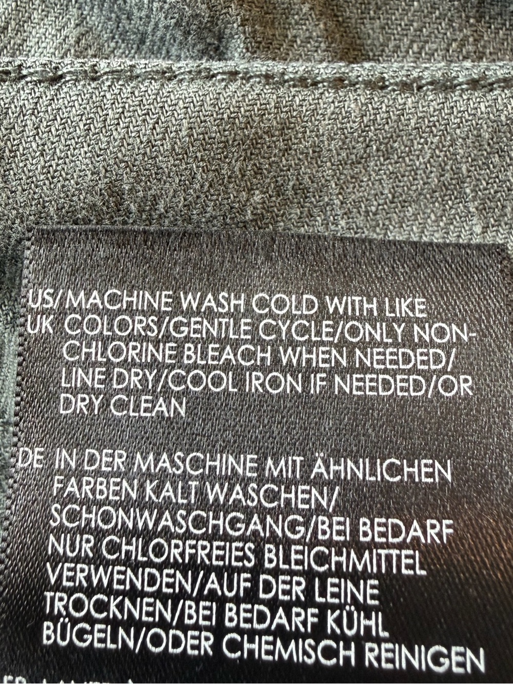 Liverpool Linen Blend Kinley Utility Shorts, Size 12 - Picture 7 of 8
